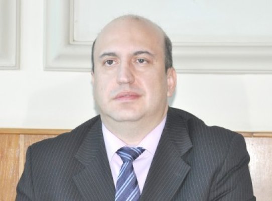 Pronunţarea în cazul fostului rector al Universităţii Ovidius, programată pentru astăzi